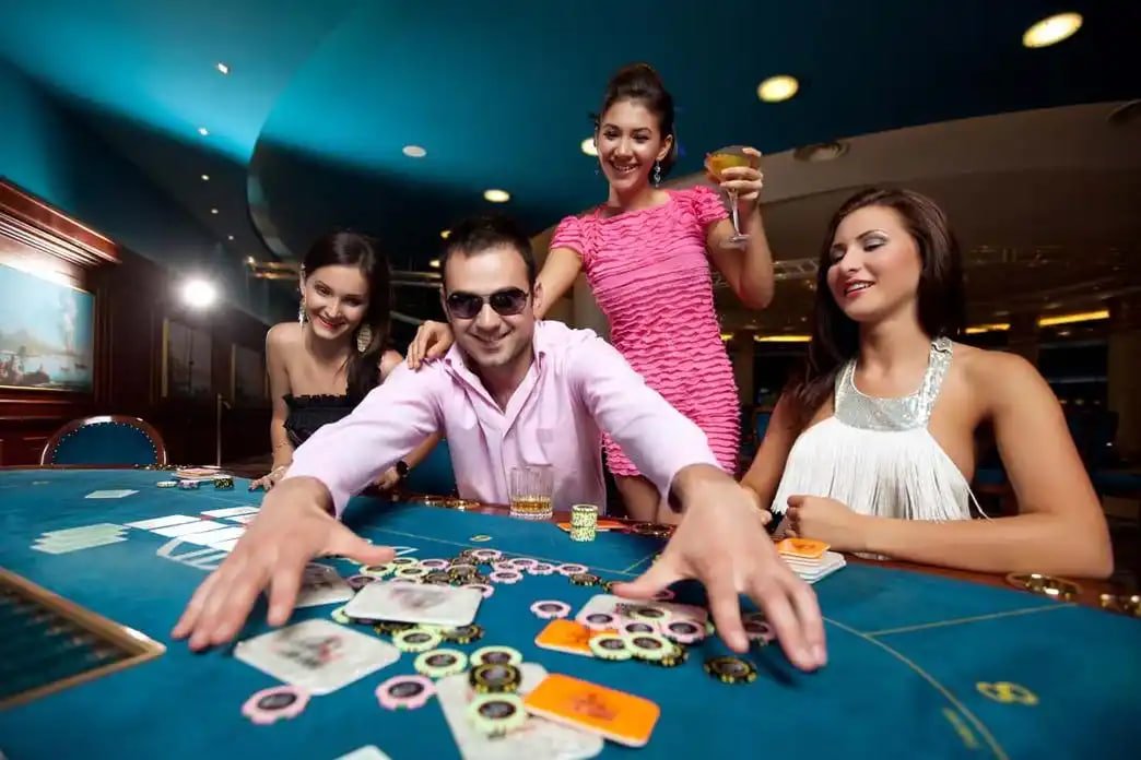 Pengguna jumpapoker mengelola pengaturan privasi dan keamanan dengan mudah di dashboard akun